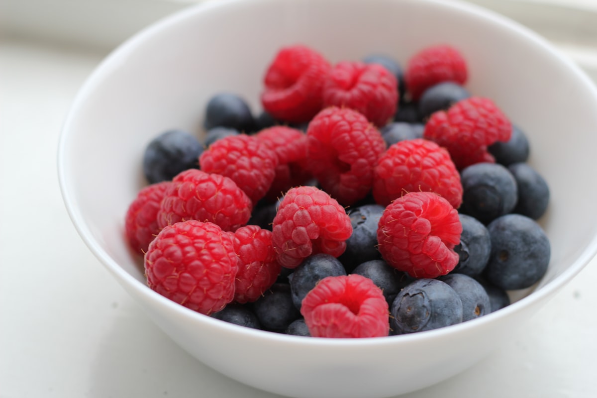 Tmavá čokoláda a kakao s vysokým obsahem antioxidantů